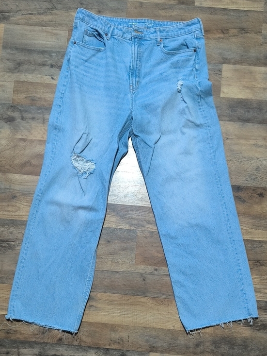 Old Navy Denim - Old Navy Light Blue Boyfriend Jeans with Distressed Knees